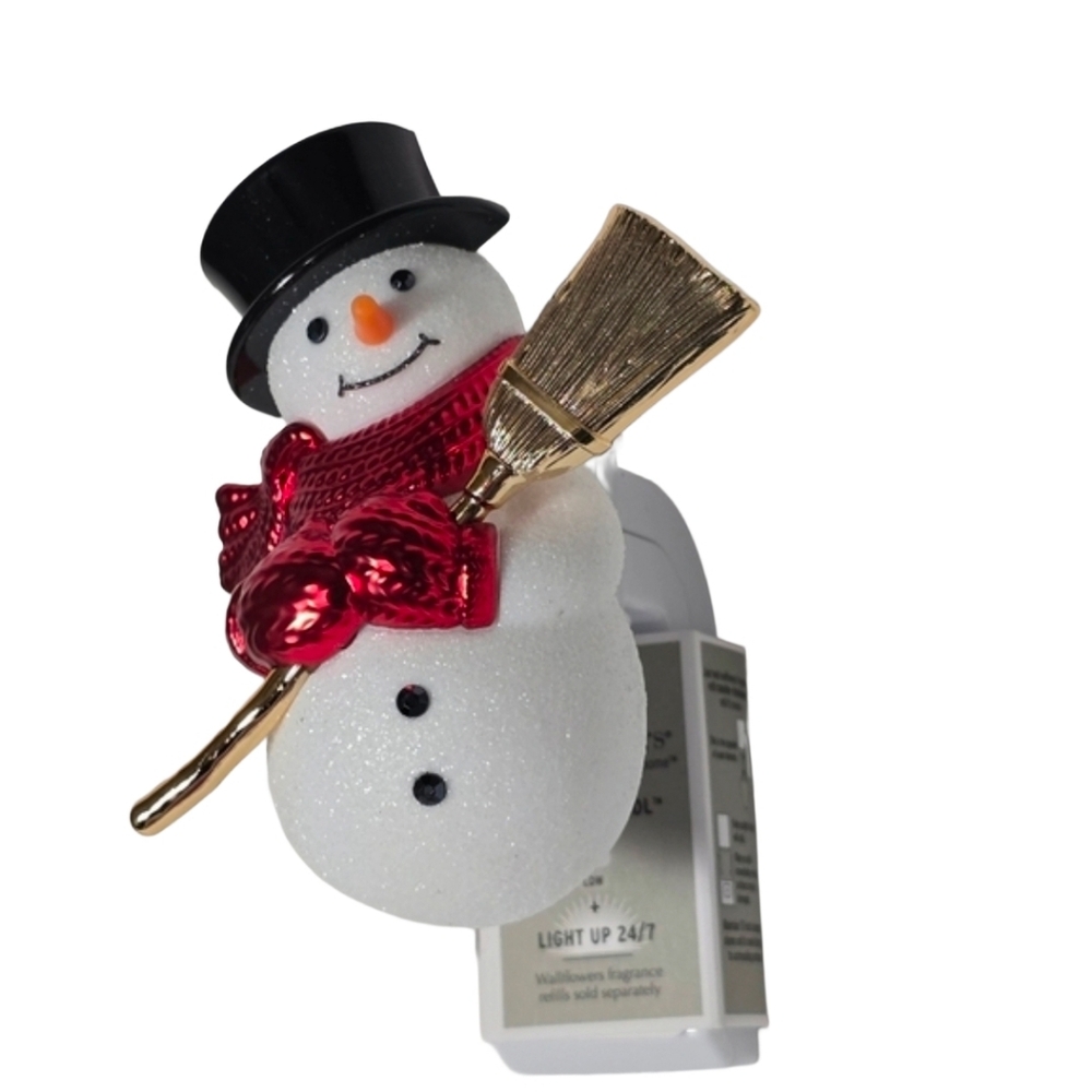 White barn bath & body works light up snowman with broom new - Picture 2 of 3